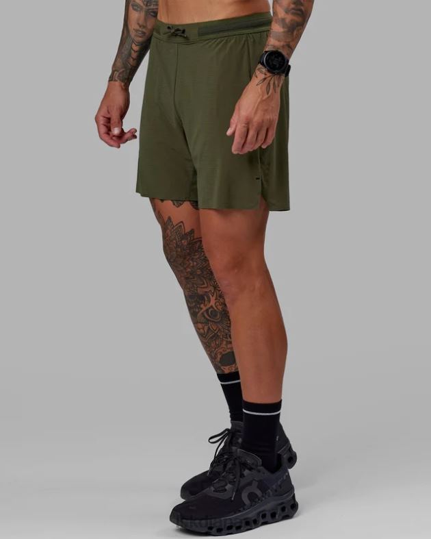 ウルトラエア 6 インチ裏地付きパフォーマンス ショート - 森の夜 LSKD 男性 衣服 082HP1081