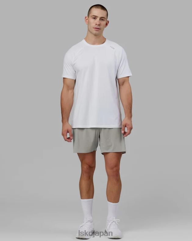 ウルトラエア 6 インチ裏地付きパフォーマンス ショート - アロイ LSKD 男性 衣服 082HP1096