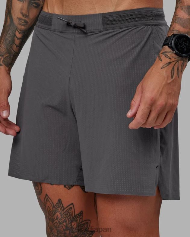 ウルトラエア 6 インチ 裏地付きパフォーマンス ショート - アスファルト LSKD 男性 衣服 082HP1100
