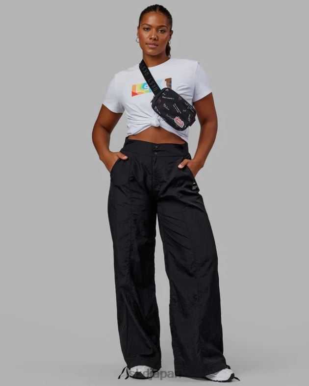 ラブクロスボディバッグ - プライドプリント LSKD ユニセックス アクセサリー 082HP876