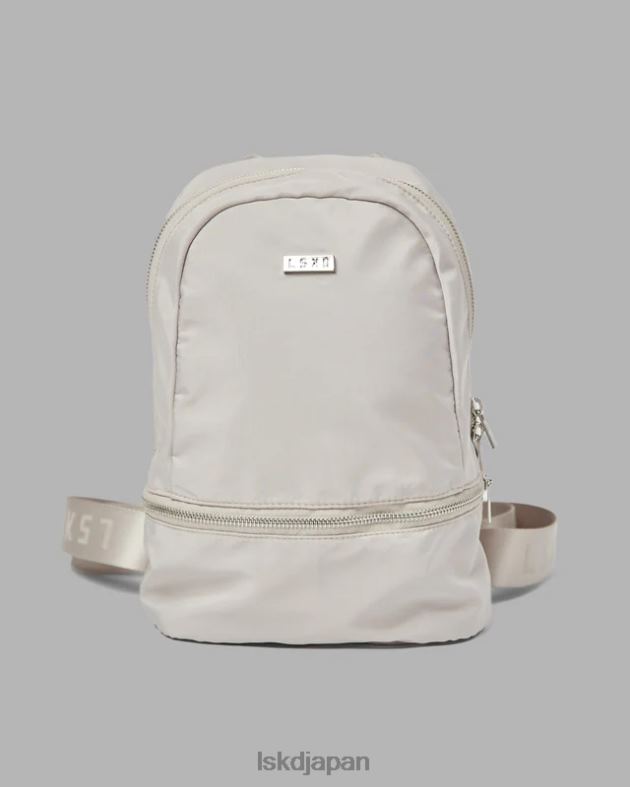 エッセンシャル ミニ バックパック - シェール ベージュ LSKD ユニセックス アクセサリー 082HP887