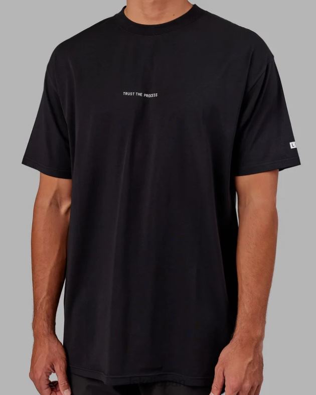 トラスト・ザ・プロセス FLXコットン T シャツ延縄オーバーサイズ - ブラック LSKD 男性 衣服 082HP967